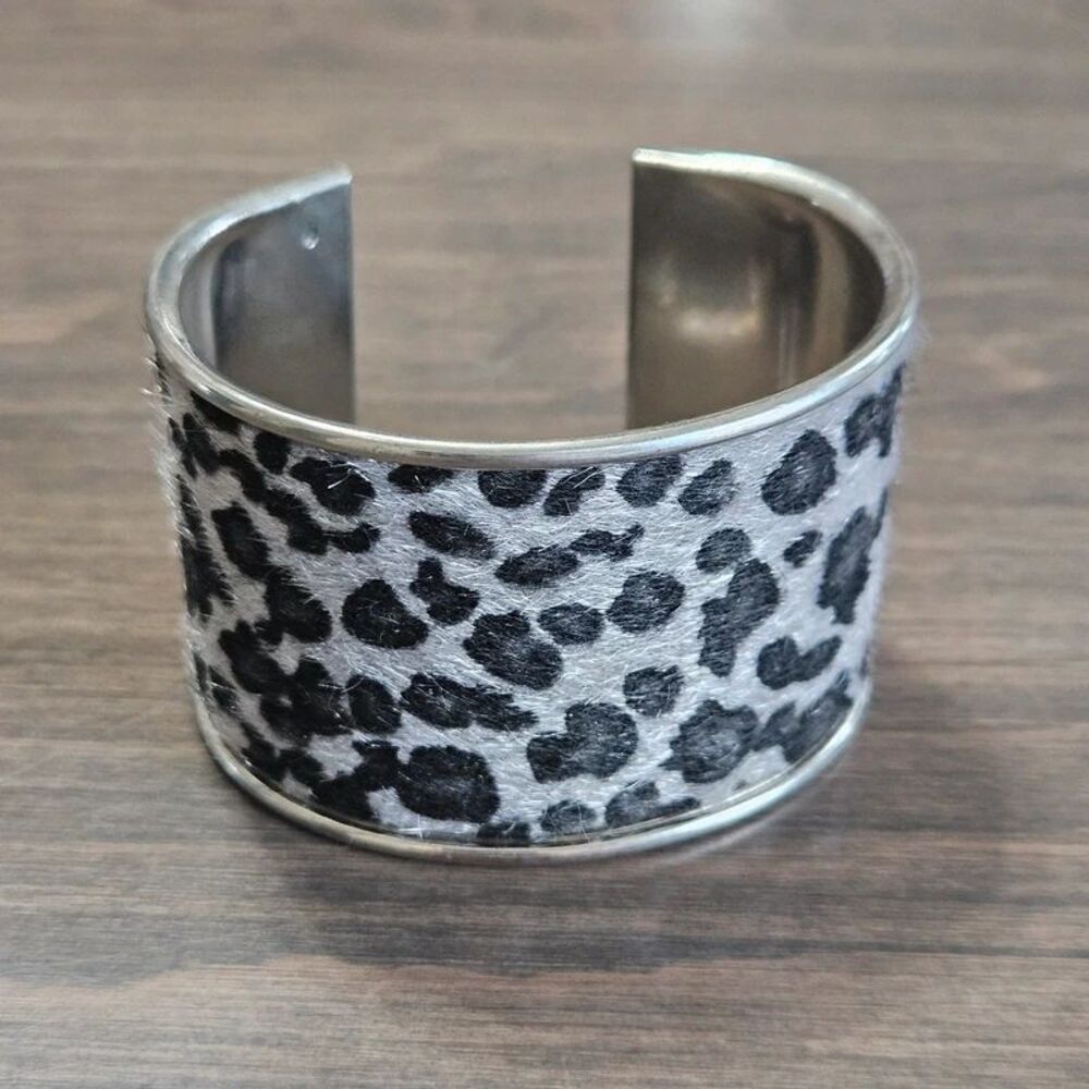 Chunky Silver Snow Leopard Animal Print Wide Cuff Bracelet